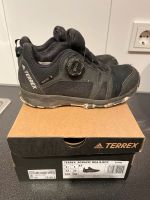 Adidas terrex Kinder schwarz Größe 33 mit Tex Nordrhein-Westfalen - Olpe Vorschau