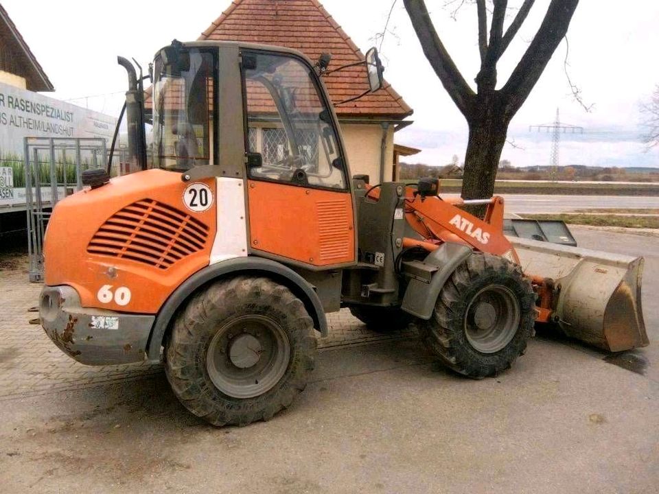 Minibagger arbeiten in Ingolstadt