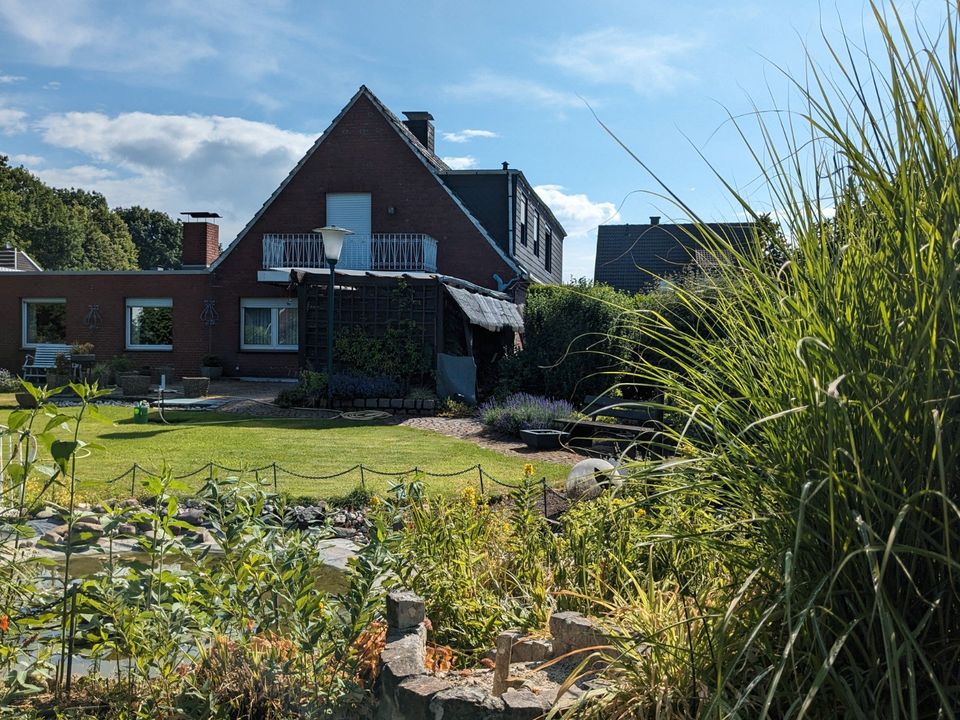 Freistehendes Einfamilienhaus mit großzügigem Garten in Weseler Bestlage in Wesel