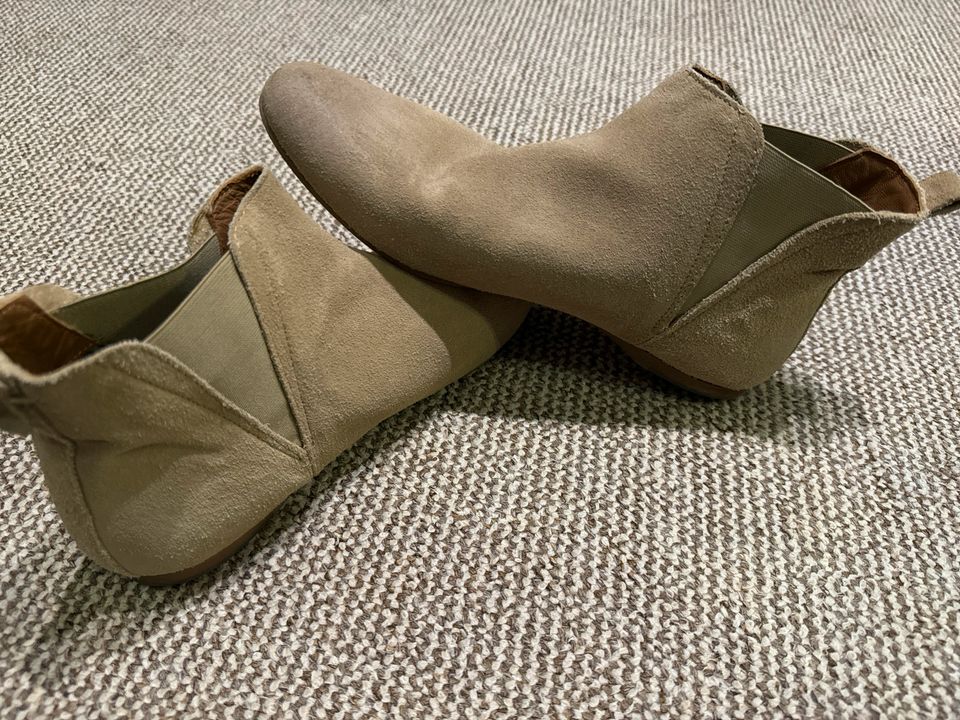 Chelsea Boots Wildler von Tommy Hilfiger 40 in Grünheide (Mark)