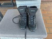Wanderschuhe Damen 41 1/2 Lowa Renegade - 1x getragen Nordrhein-Westfalen - Balve Vorschau