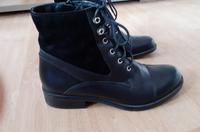 Stiefelletten Schwarz Gr. 40 Schnürrboots Velour Kunstleder Leipzig - Stötteritz Vorschau