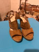 Verschiedene Damenschuhe in 35 / Birkenstock Thüringen - Erfurt Vorschau