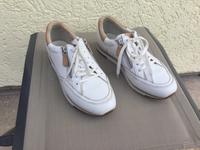 Damen Marken Schuhe / Sneaker Gr.36 neuwertiger Zustand Sachsen-Anhalt - Magdeburg Vorschau