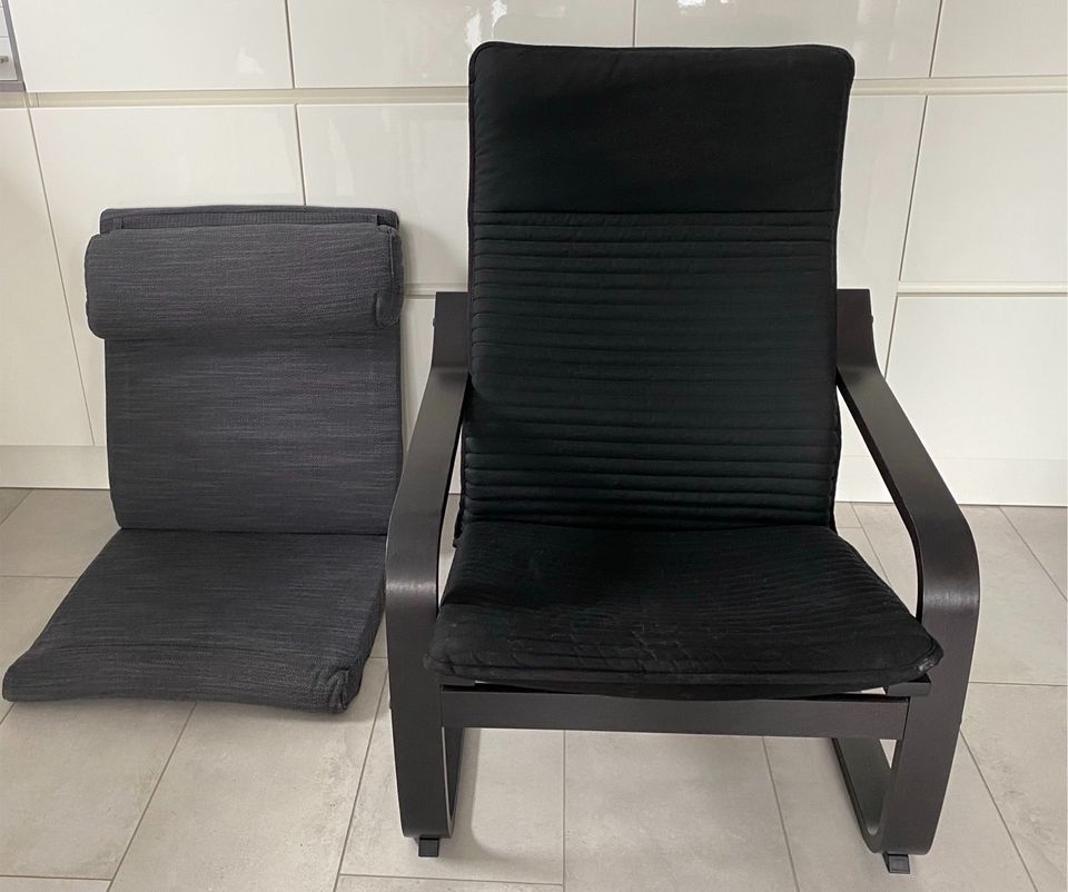 Ikea Poäng Sessel schwarz sehr guter Zustand mit Wechselbezug in Menden