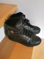 Tommy Hilfiger Damen Boots Leder schwarz warm Stiefel Gr. 40 Sachsen-Anhalt - Timmenrode Vorschau