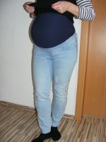 Umstandsjeans mit Stickerei von BonPrix  Gr.M  (used-look) Leinatal - Schönau v d Walde Vorschau