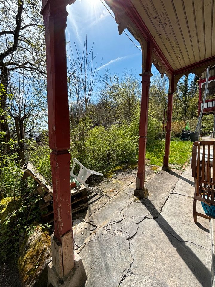 Zentral gelegene 3,5 Zimmer Wohnung mit Terrasse Garten in Coburg in Coburg