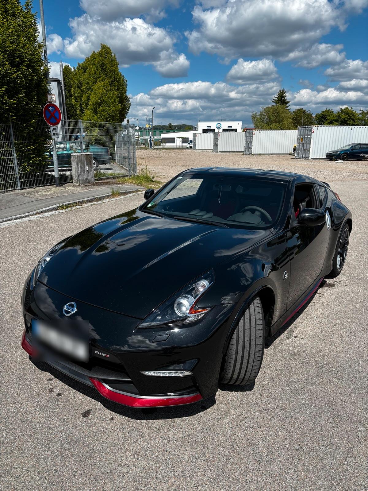 Abbildung des Autos Nissan 370z Nismo