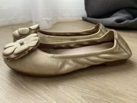 Unisa Ballerinas gold Blume 3D Gr. 36 Top Berlin - Charlottenburg Vorschau