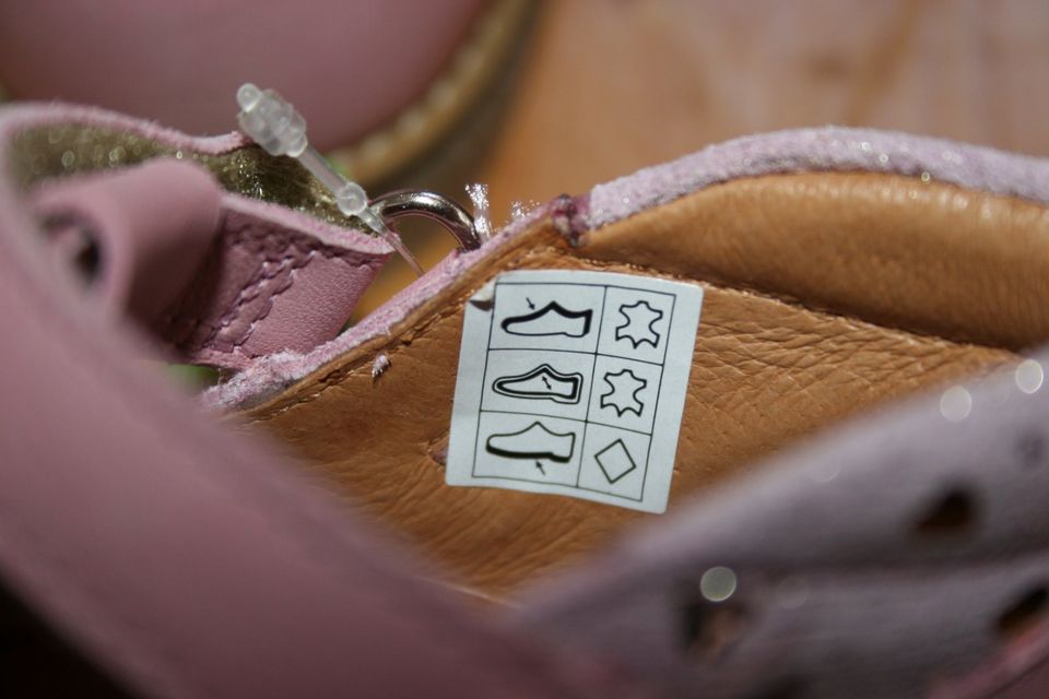 *NEU* froddo Riemchen Ballerina, Spangenschuhe, rosa, Gr. 26 in Waltershausen