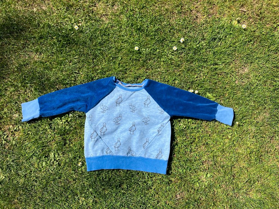 Handmade Pulli Pullover blau Unisex 92 98 Ente TOP in Falkensee
