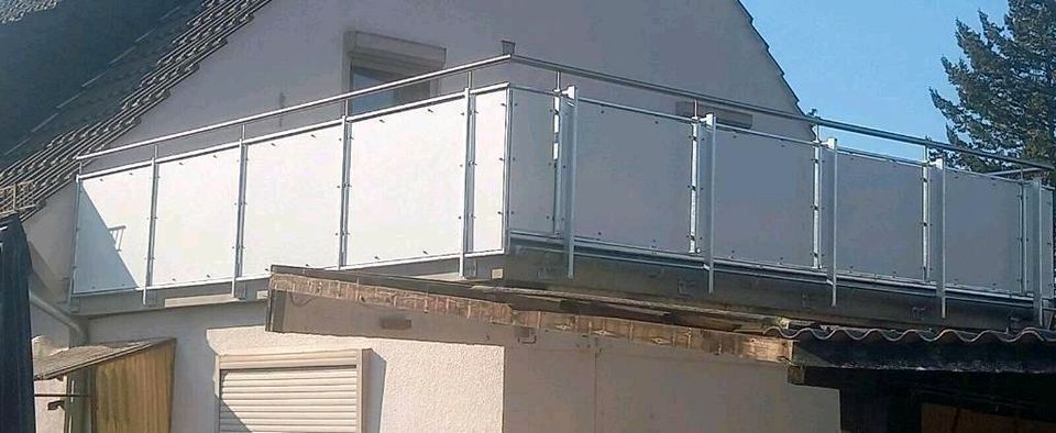 Metallbau Treppengeländer Treppen  Balkongeländer Anbaubalkon in Bremen