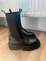 Schwarze Stiefel von H&M Schuhe Dresden - Löbtau-Nord Vorschau