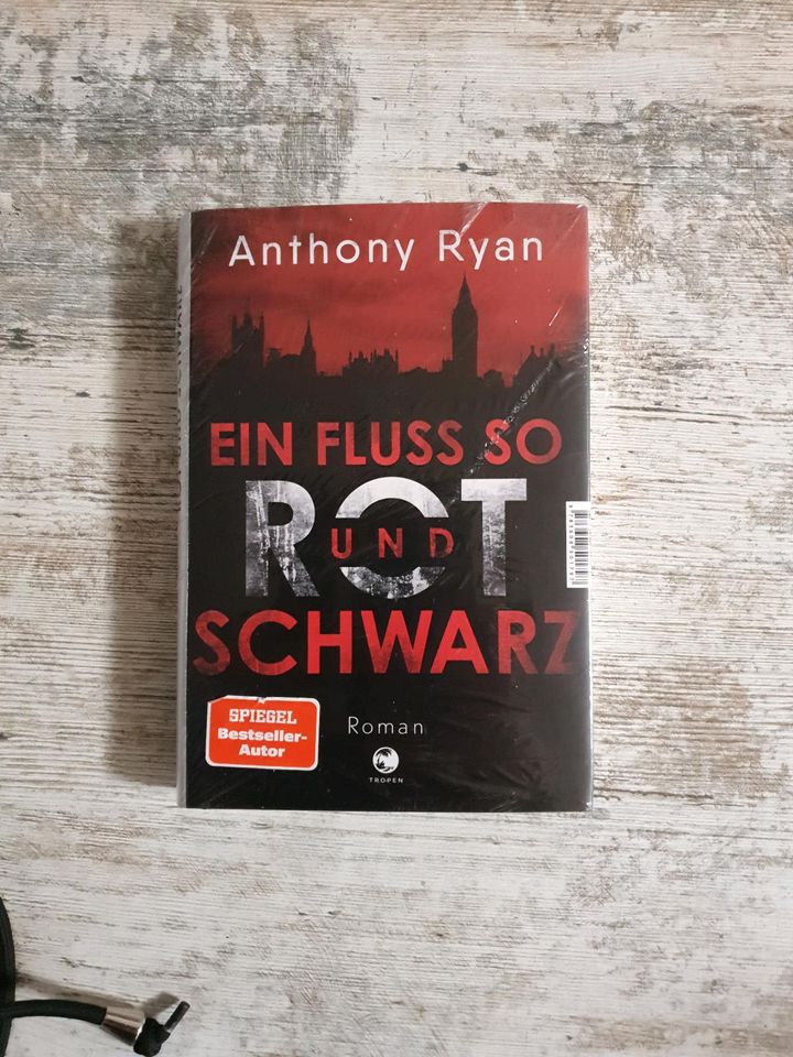 Neu OVP Buch ein Fluss so rot und schwarz Hardcover in Hohenstein-Ernstthal