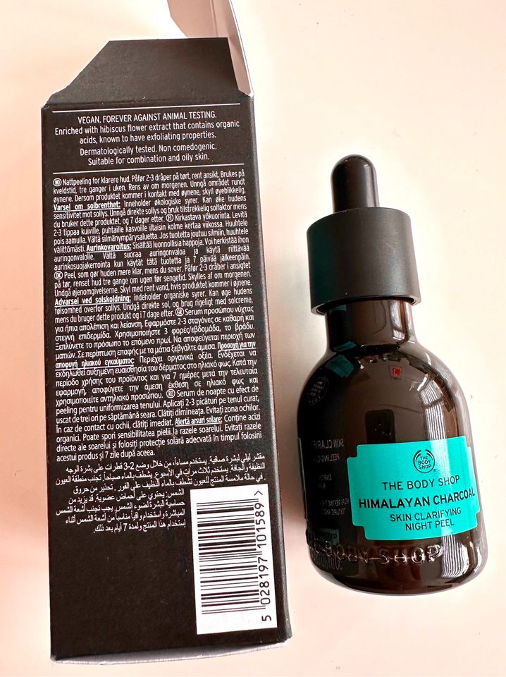 The Body Shop Himalayan Charcoal Skin clarifying Night Peel 30ml in Bonn