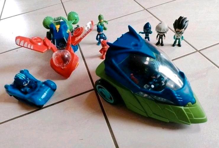 Pj Masks Paket 6 Figuren 3 Autos, Eulette, Gecko, Catboy in Willich