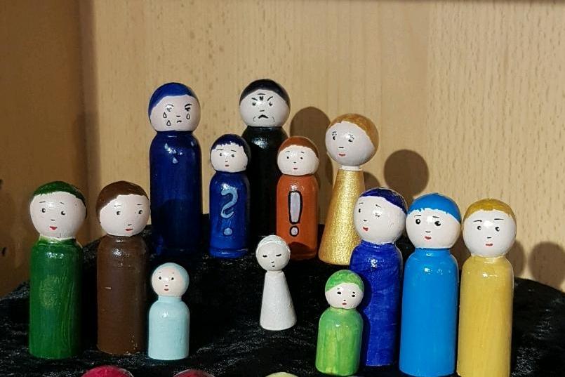 Süsse Aufstellungsfiguren für das systemische Familienbrett in Barth
