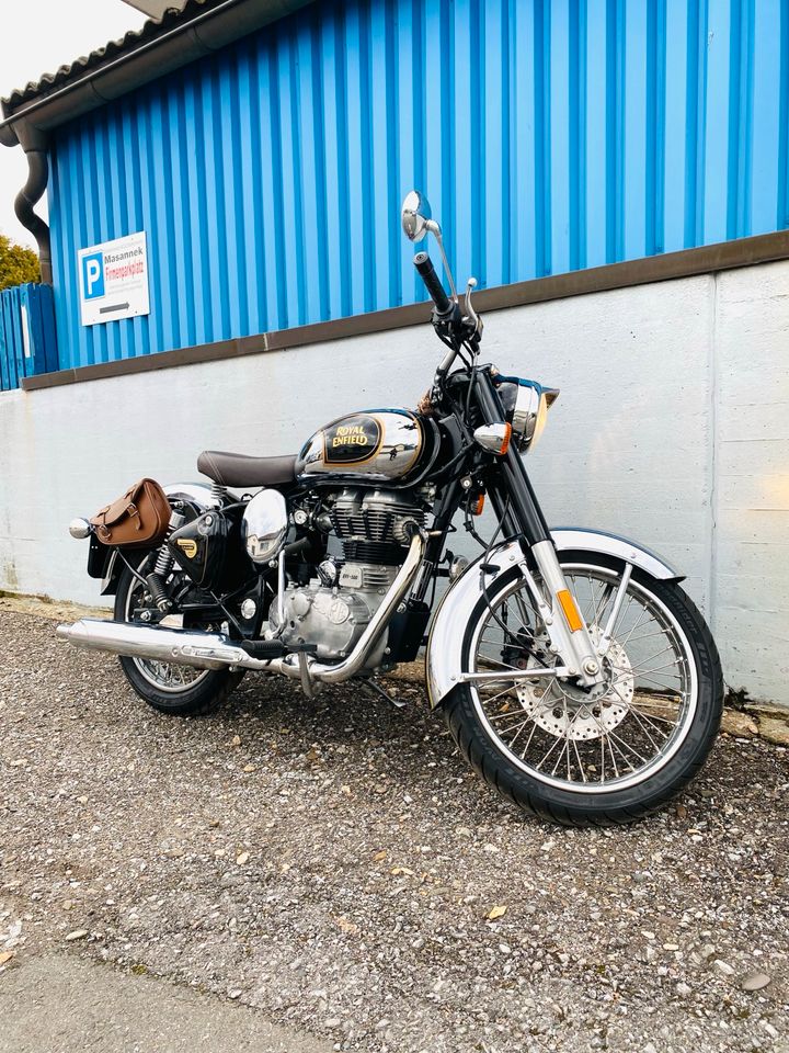 Royal Enfield Bullet Classic 500 Chrome Black 980km in Sprockhövel