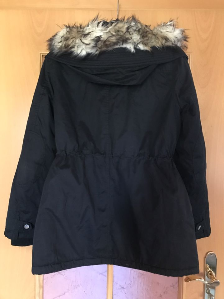 Winterjacke schwarz S/M in Rotenburg (Wümme)