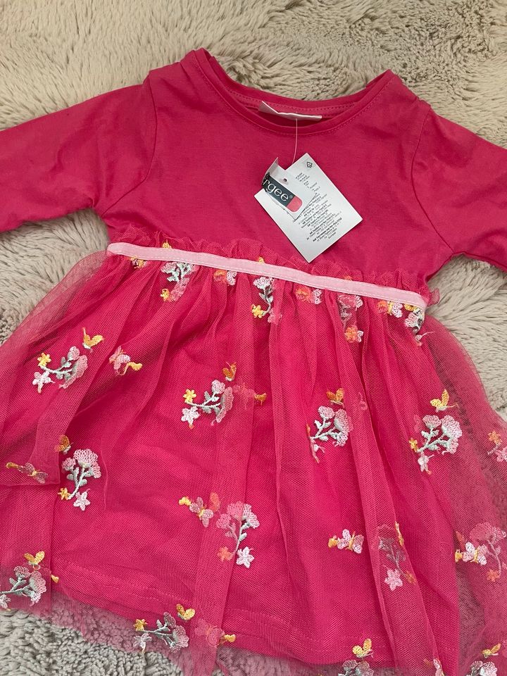 Kleid Größe 80 NEU mit Etikett in Langenhagen