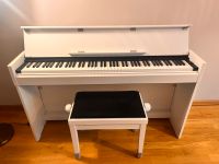 Yamaha E-Piano weiß mit Klavierhocker Berlin - Zehlendorf Vorschau