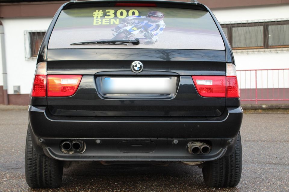 BMW X5 4,4i Allrad, Klima, Schiebedach, abnehm. AHK, 8 fach in Bad Herrenalb