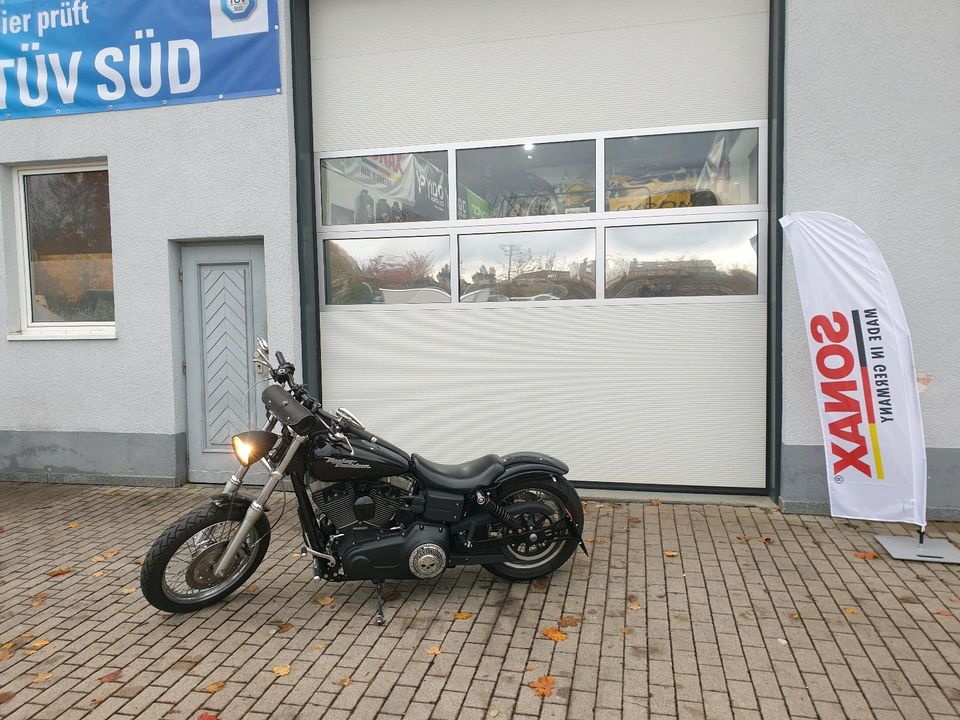 Harley-Davidson Street Bob / FXDB / 23tkm / KessTech / 2.Hand in Deckenpfronn