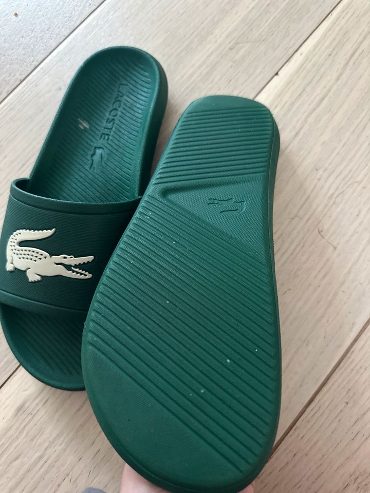 Lacoste Schlappen, Sandalen, Badelatschen in Berlin