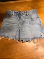 Kurze Jeanshose Bershka Gr.32 Brandenburg - Rüdersdorf Vorschau