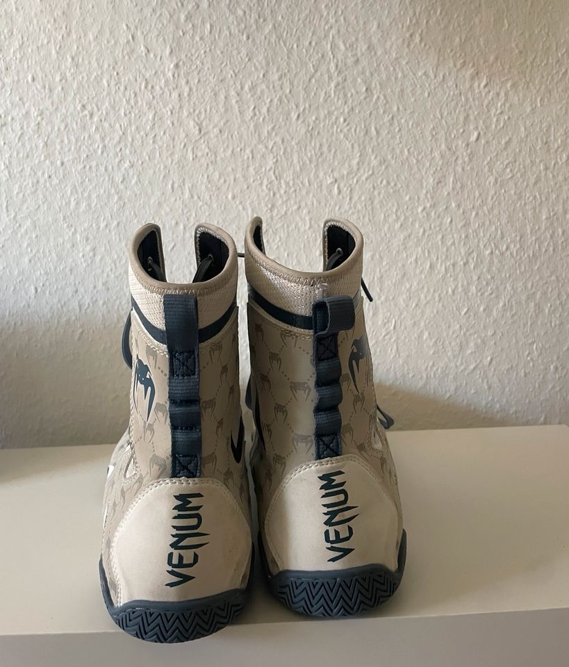 VENUM ELITE EVO MONOGRAMM BOXSCHUHE – WEIß/BLAU in Leipzig