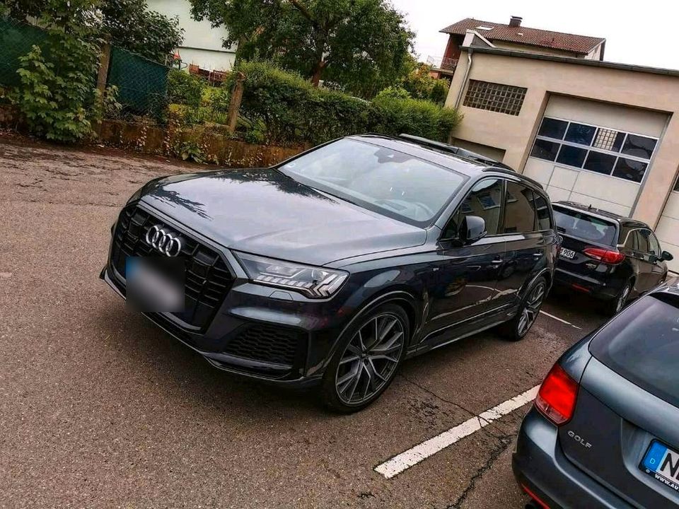 Audi Q7 50 TDI 3x S line ✓ 22 zoll ✓ Standheizung ✓ AHK ✓ 7 Sitze in Neunburg