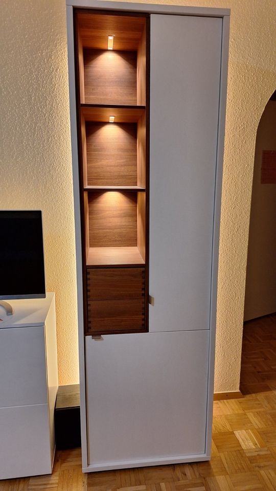 Vitrine und Highboard Macao von Venjacob in Offenbach