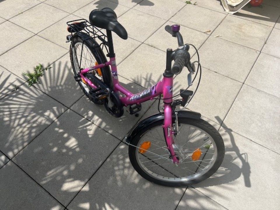 Kinderfahrrad / Mädchenfahrrad 20" in Odenthal