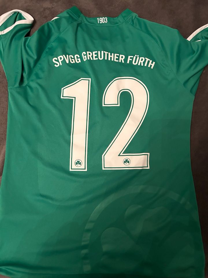 Trikot Greuther  Fürth Größe M in Selters