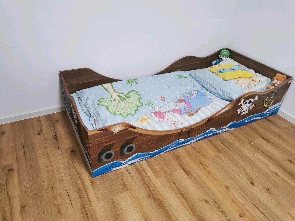 Piraten Kinderbett in Gießen