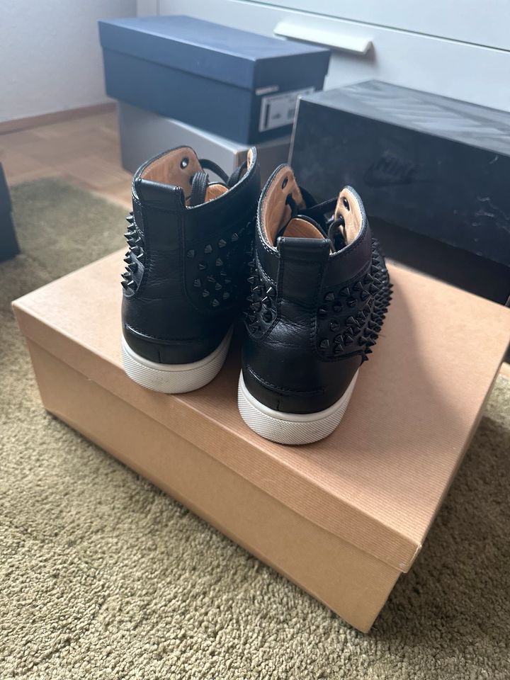 Christian Louboutin Sneaker Black High Top, Gr. 42,5 in Berlin