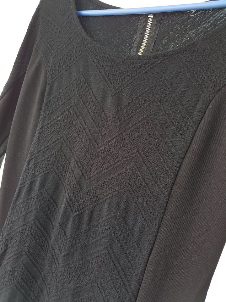 Damen Mini Kleid von H&M, Größe 38/40, schwarz in Göttingen