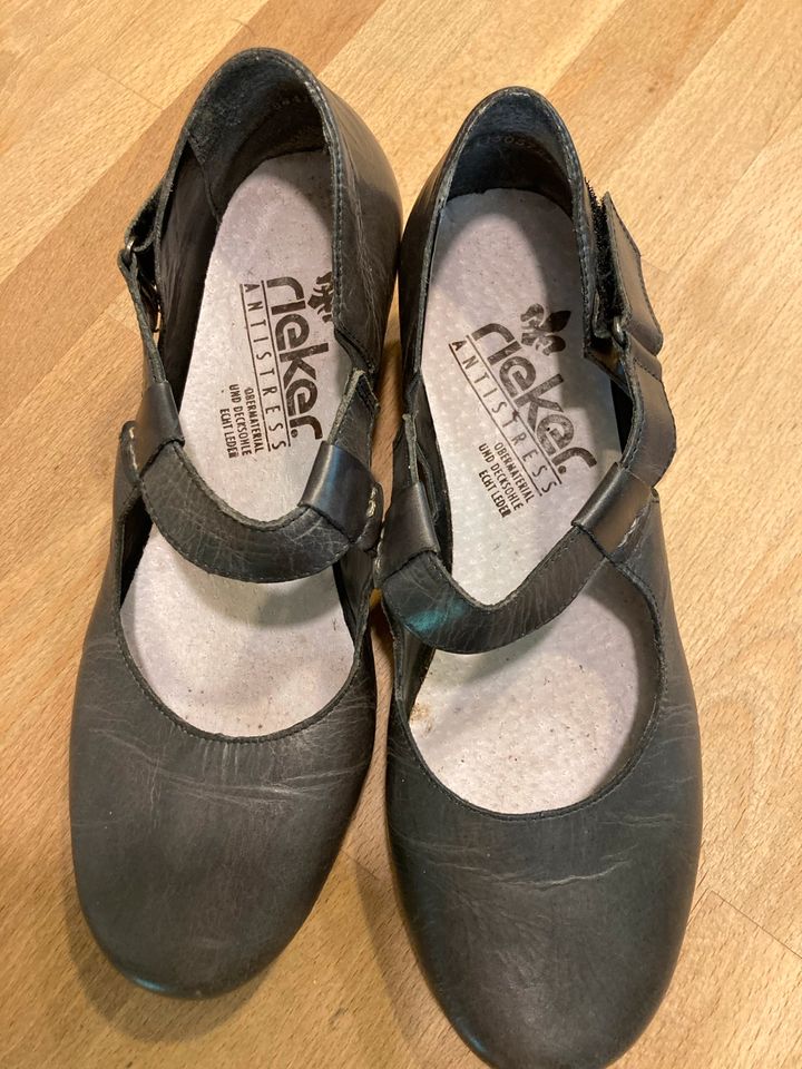 Rieker Damenschuhe Sommerschuhe Gr. 38 Leder in Löbau