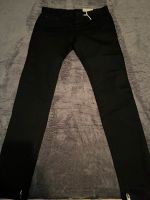 MNML Skinny Jeans mit zips 29 Niedersachsen - Meine Vorschau