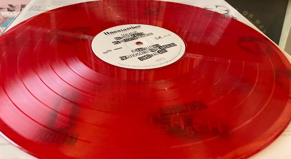 Unantastbar - Leben Lieben Leiden LP rotes Vinyl Schallplatte +CD in Westerstede