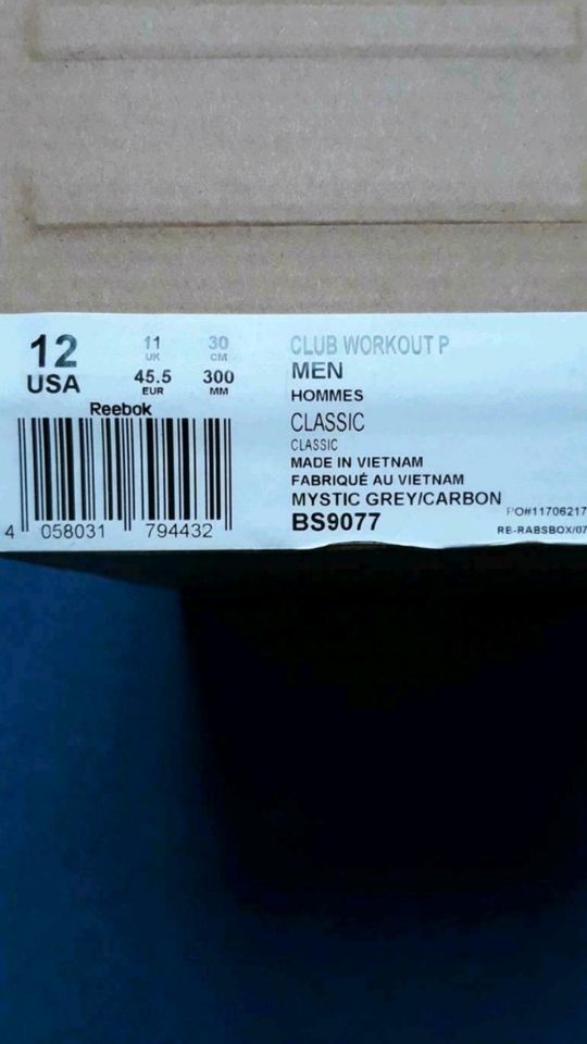 Reebok Club Workout Sneakers Schuhe  Olivegrün  gr. 45,5 (30 cm) in Lemgo