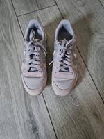 Nike- Sneaker hellgrau Gr.  37,5 Hessen - Hessisch Lichtenau Vorschau