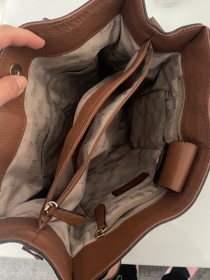 Michael Kors Tasche in Köln