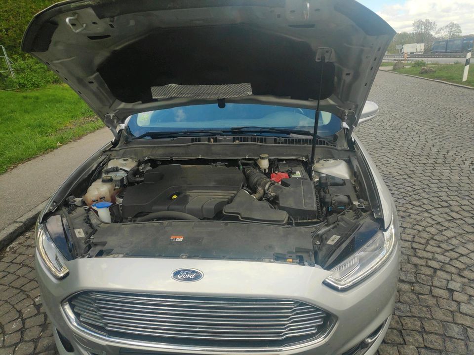 Ford Mondeo mk5 2,0 TDCI Kombi Automatik silbergrau met. in Brunn Kreis Regensburg