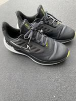 Wasserdichter Laufschuh - Nike Air Winflo Shield, Gr. 38 wie neu Bayern - Fürth Vorschau