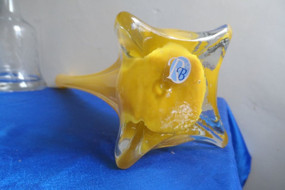Gelbe Rosenvase Kristallglas Vase Jugendstil Form Schlank Hoch 50 in Berlin
