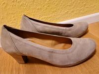Pumps von Gabor, Velourleder, beige (7 G) Hessen - Gießen Vorschau