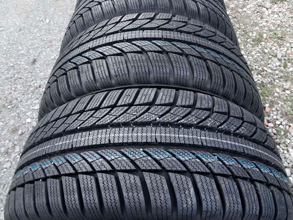 Neuw. Winterreifen 225/55 R16 99H für Mercedes E-Klasse W212 S212 in Sankt Augustin