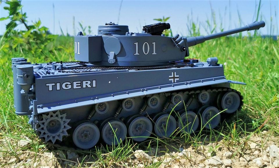 RC 2,4 Ghz Panzer TIGER Ferngesteuerter Kampfpanzer mit Schussfu. in Rottenburg a.d.Laaber